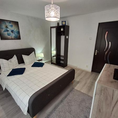Apartament Claudia Deva Exterior foto